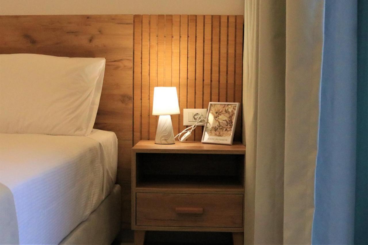 Appartamento Cream Cozy Getaway - 3 Pearls Pool Retreat Dempla Esterno foto
